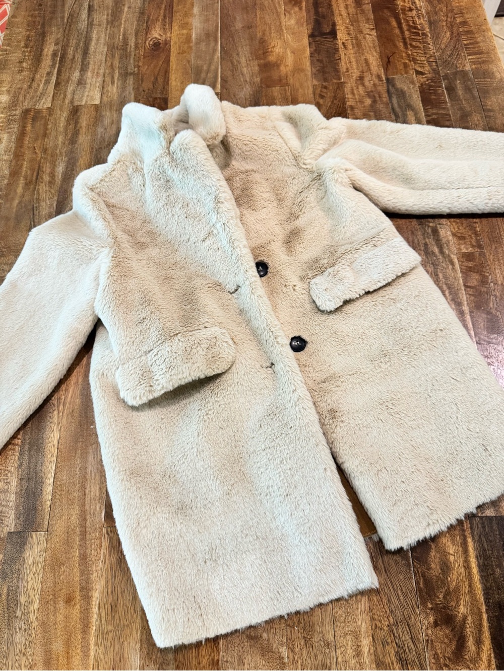 Zara Cozy Cream Faux Fur Coat-sz 9 girls